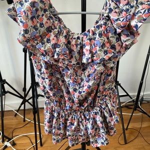 Ruffled off the shoulder